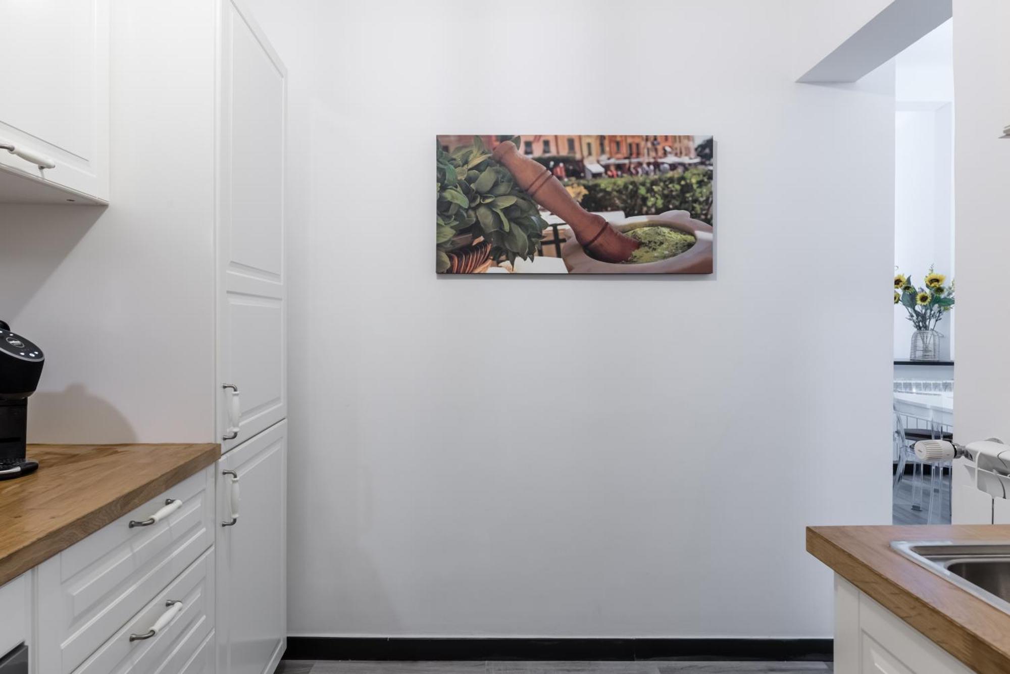Acquario 5 Minuti, 1Br , Free A-C, Wifi & Netflix "City Center" By Tilo Cenova Dış mekan fotoğraf