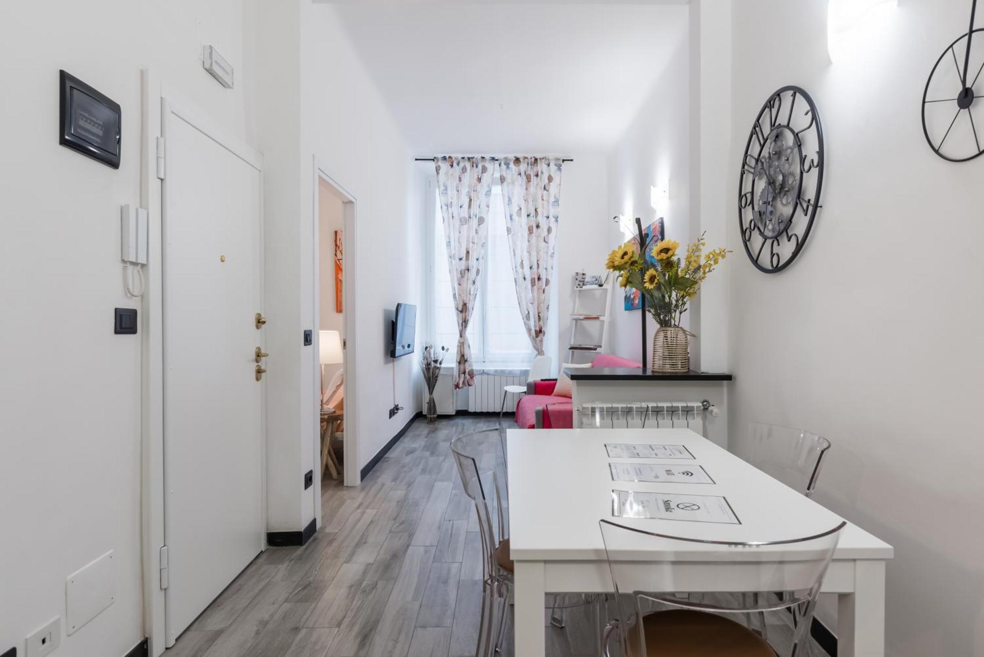 Acquario 5 Minuti, 1Br , Free A-C, Wifi & Netflix "City Center" By Tilo Cenova Dış mekan fotoğraf
