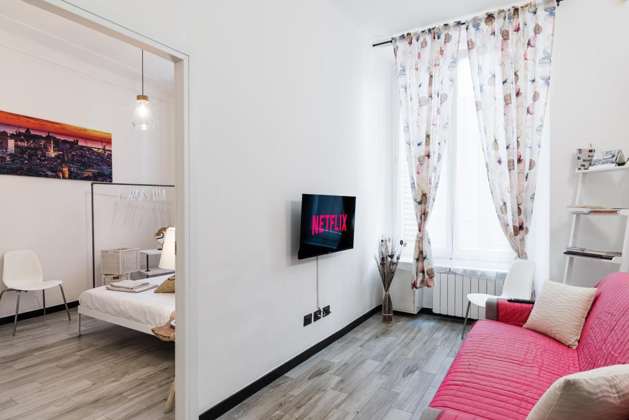 Acquario 5 Minuti, 1Br , Free A-C, Wifi & Netflix "City Center" By Tilo Cenova Dış mekan fotoğraf